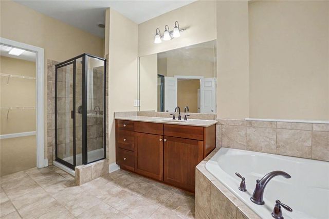 1622 Rivergreen Bend 26, Atlanta, GA 30339