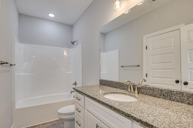 916 Walker Pt Drive, Grovetown, GA 30813