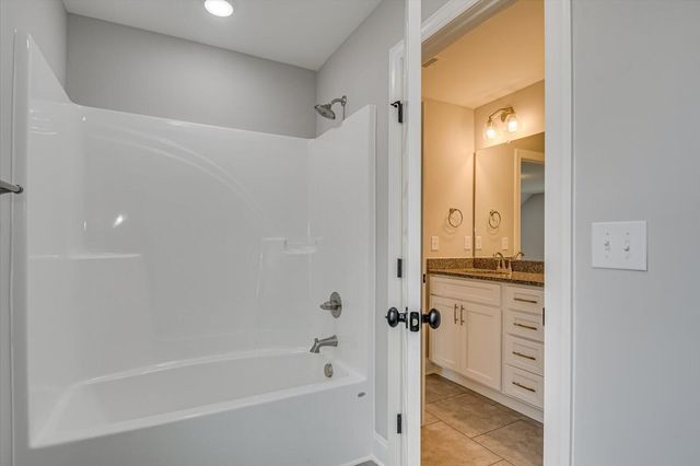 916 Walker Pt Drive, Grovetown, GA 30813