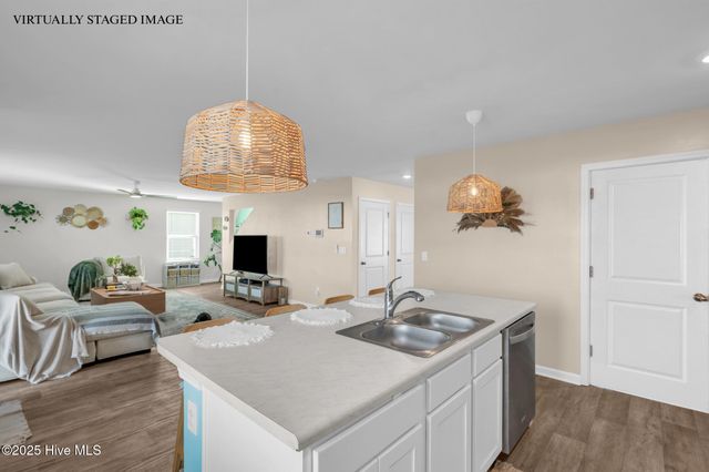 2346 Gadwall Lane, Winnabow, NC 28479