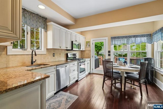333 Bogert Avenue, Ridgewood, NJ 07450