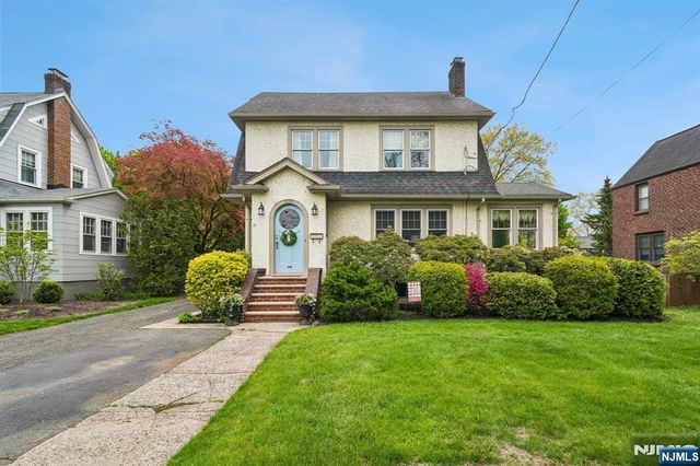 333 Bogert Avenue, Ridgewood, NJ 07450