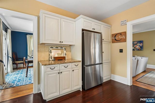 333 Bogert Avenue, Ridgewood, NJ 07450