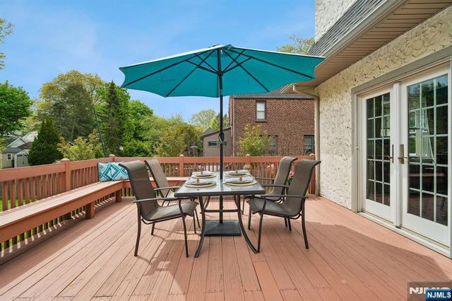 333 Bogert Avenue, Ridgewood, NJ 07450