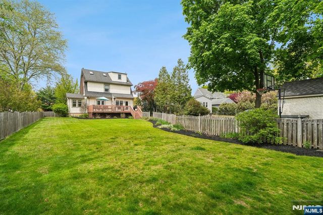 333 Bogert Avenue, Ridgewood, NJ 07450