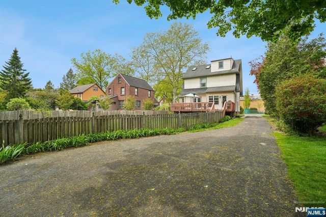 333 Bogert Avenue, Ridgewood, NJ 07450