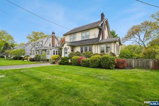 333 Bogert Avenue, Ridgewood, NJ 07450