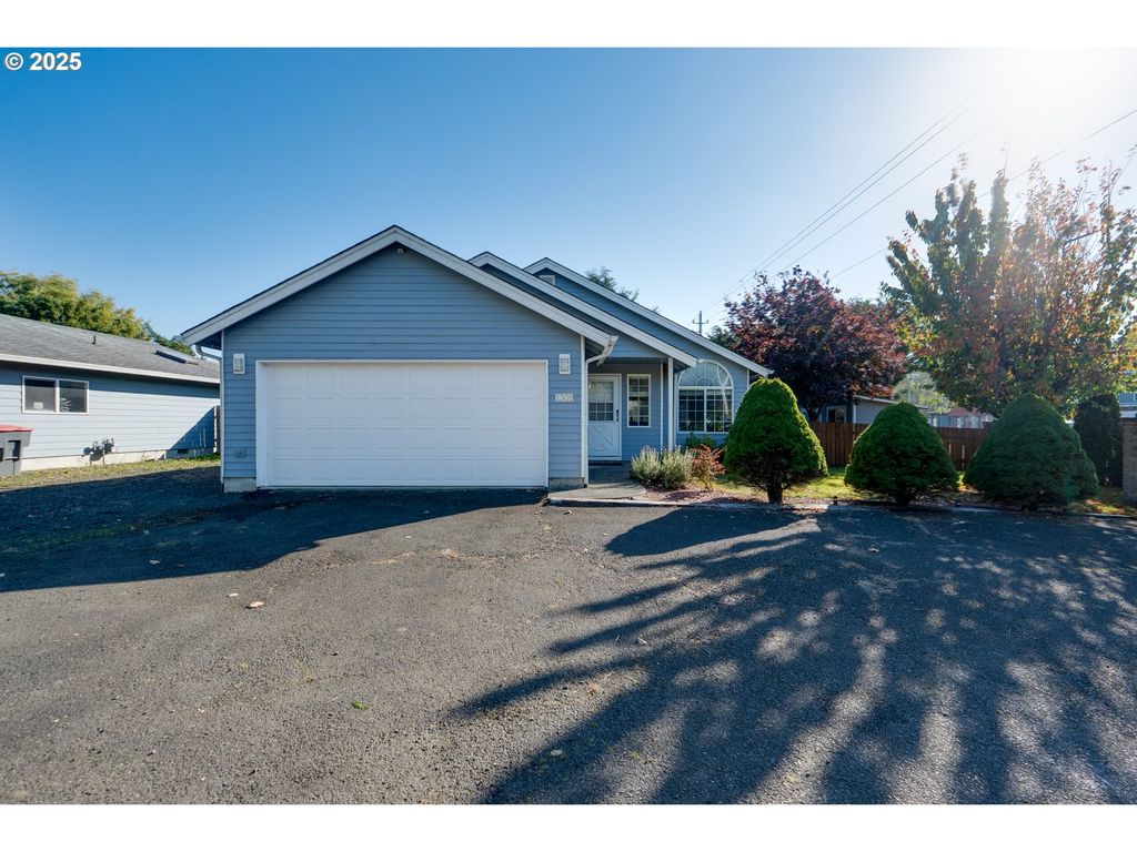 1309 COTTONWOOD Ln, Gearhart, OR 97138
