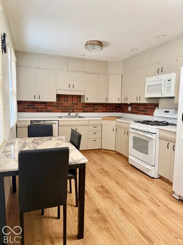 6732 E 18th, Indianapolis, IN 46219