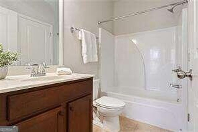 4825 WATERBROOKE XING, Alpharetta, GA 30004