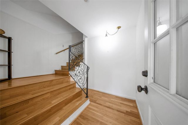 8726 Dogwood Drive, Tomball, TX 77375
