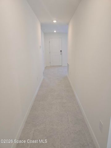 941 SW Richmond Circle SW, Palm Bay, FL 32908