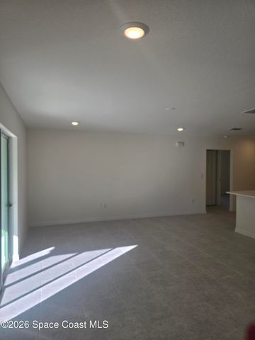 941 SW Richmond Circle SW, Palm Bay, FL 32908