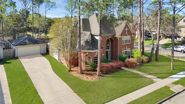 4110 Walnut Pond Drive, Pasadena, TX 77059