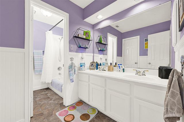 4110 Walnut Pond Drive, Pasadena, TX 77059