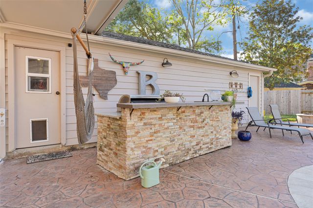 4110 Walnut Pond Drive, Pasadena, TX 77059