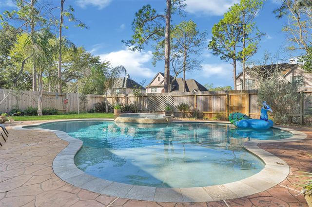 4110 Walnut Pond Drive, Pasadena, TX 77059