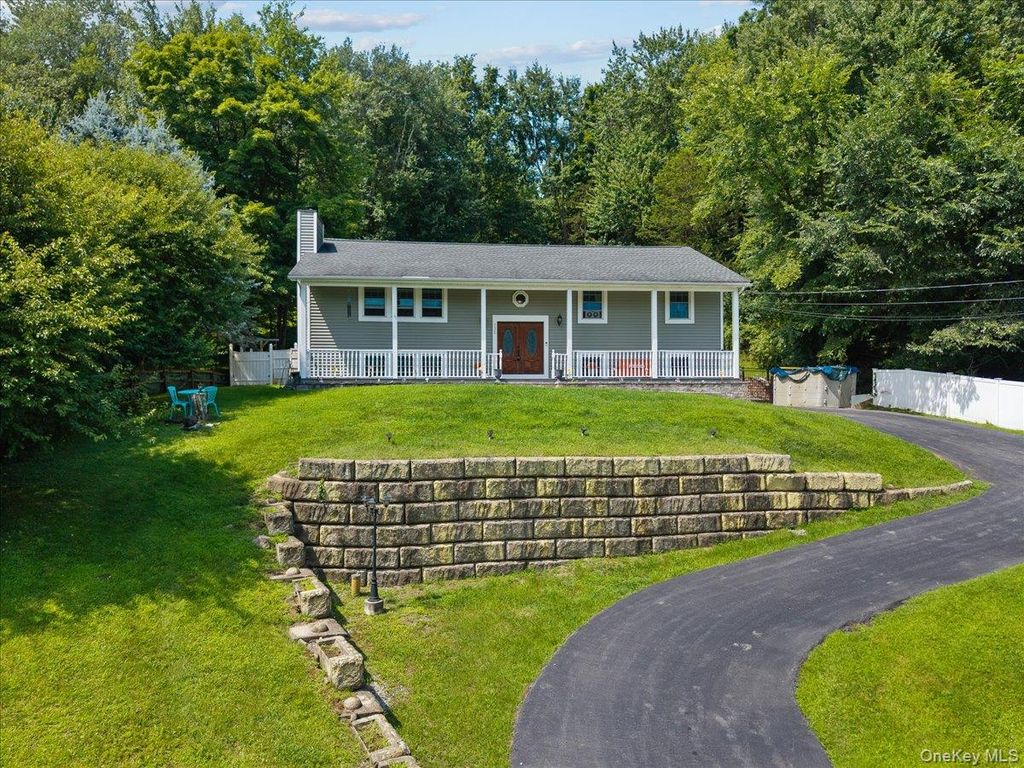 131 Lake Road, Salisbury Mills, NY 12577 — photo 2