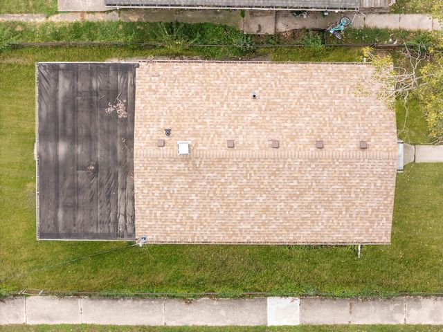 14901 S Richmond Avenue, Posen, IL 60469