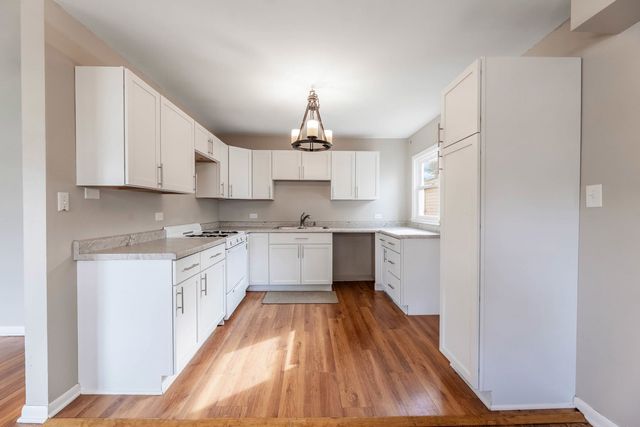 14901 S Richmond Avenue, Posen, IL 60469