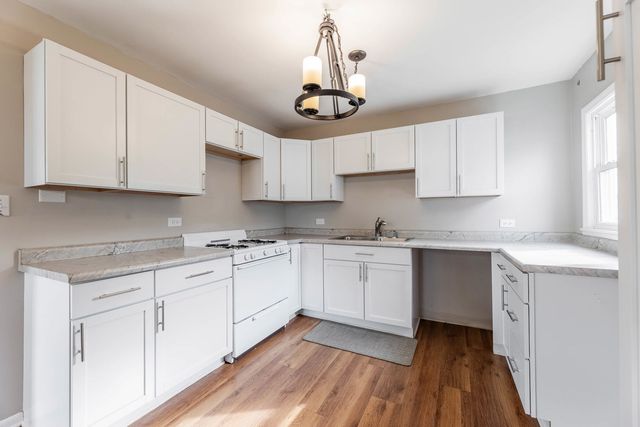 14901 S Richmond Avenue, Posen, IL 60469