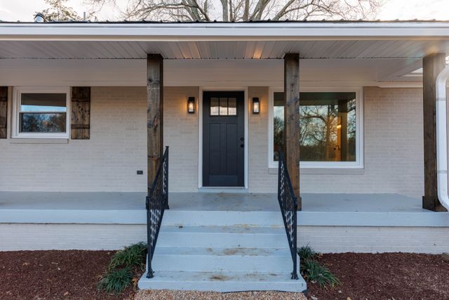 2239 Hunter Bills Rd, Lewisburg, TN 37091