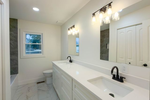 2239 Hunter Bills Rd, Lewisburg, TN 37091