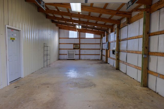 2239 Hunter Bills Rd, Lewisburg, TN 37091