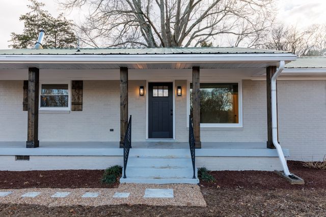 2239 Hunter Bills Rd, Lewisburg, TN 37091