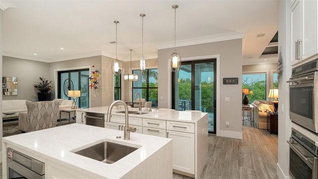 5326 SIESTA COVE DRIVE, Sarasota, FL 34242