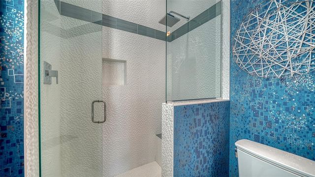 5326 SIESTA COVE DRIVE, Sarasota, FL 34242