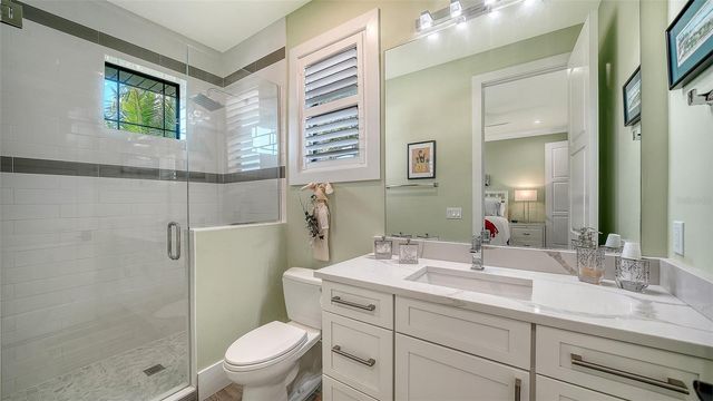 5326 SIESTA COVE DRIVE, Sarasota, FL 34242