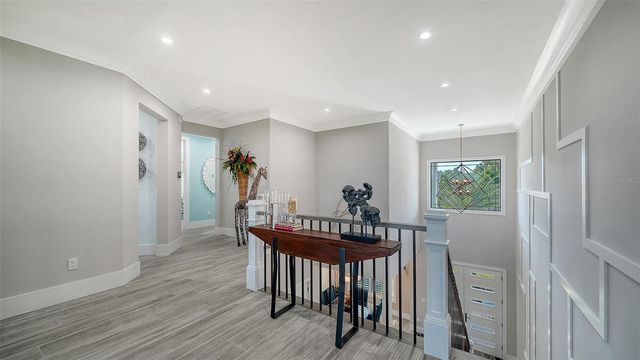 5326 SIESTA COVE DRIVE, Sarasota, FL 34242