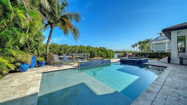 5326 SIESTA COVE DRIVE, Sarasota, FL 34242