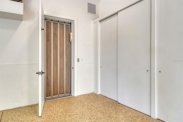 5326 SIESTA COVE DRIVE, Sarasota, FL 34242