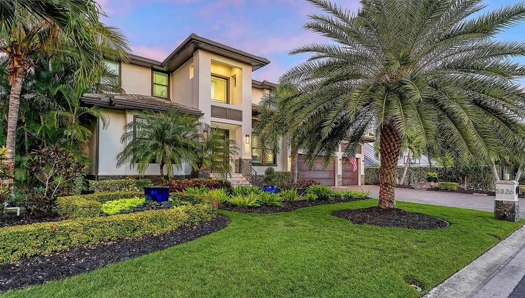 5326 SIESTA COVE DRIVE, Sarasota, FL 34242