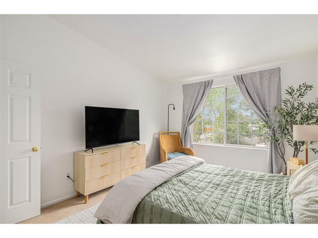 9448 E Florida Ave 2075, Denver, CO 80247