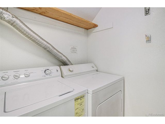 9448 E Florida Ave 2075, Denver, CO 80247