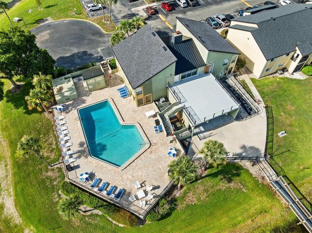 910 LAKE DESTINY ROAD B, Altamonte Springs, FL 32714
