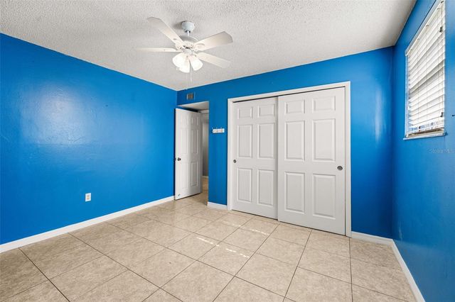 910 LAKE DESTINY ROAD B, Altamonte Springs, FL 32714