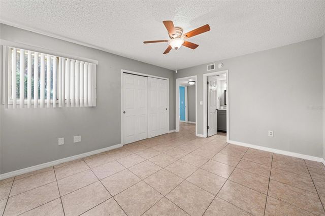 910 LAKE DESTINY ROAD B, Altamonte Springs, FL 32714