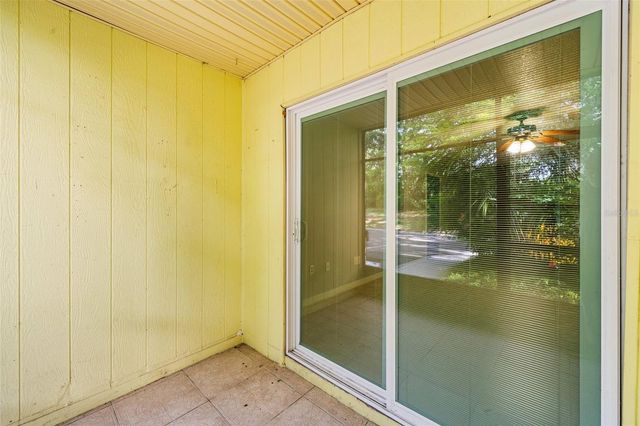 910 LAKE DESTINY ROAD B, Altamonte Springs, FL 32714