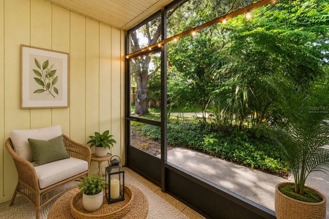 910 LAKE DESTINY ROAD B, Altamonte Springs, FL 32714