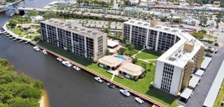 1627 Riverview Rd, Deerfield Beach, FL 33441