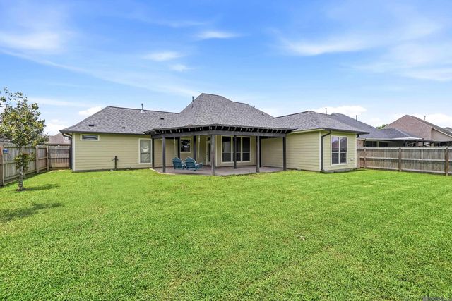41146 Bayou Segnette Ave, Gonzales, LA 70737