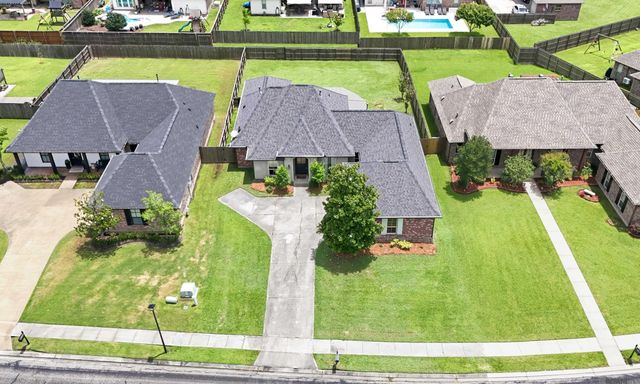 41146 Bayou Segnette Ave, Gonzales, LA 70737