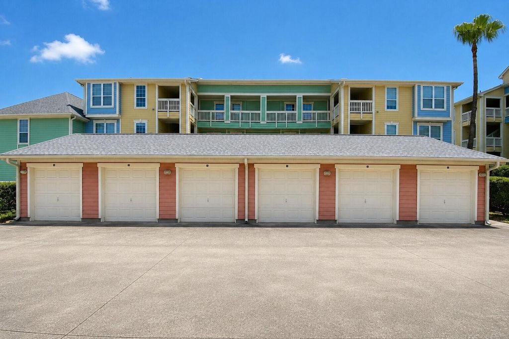 7000 Seawall Boulevard 923, Galveston, TX 77551