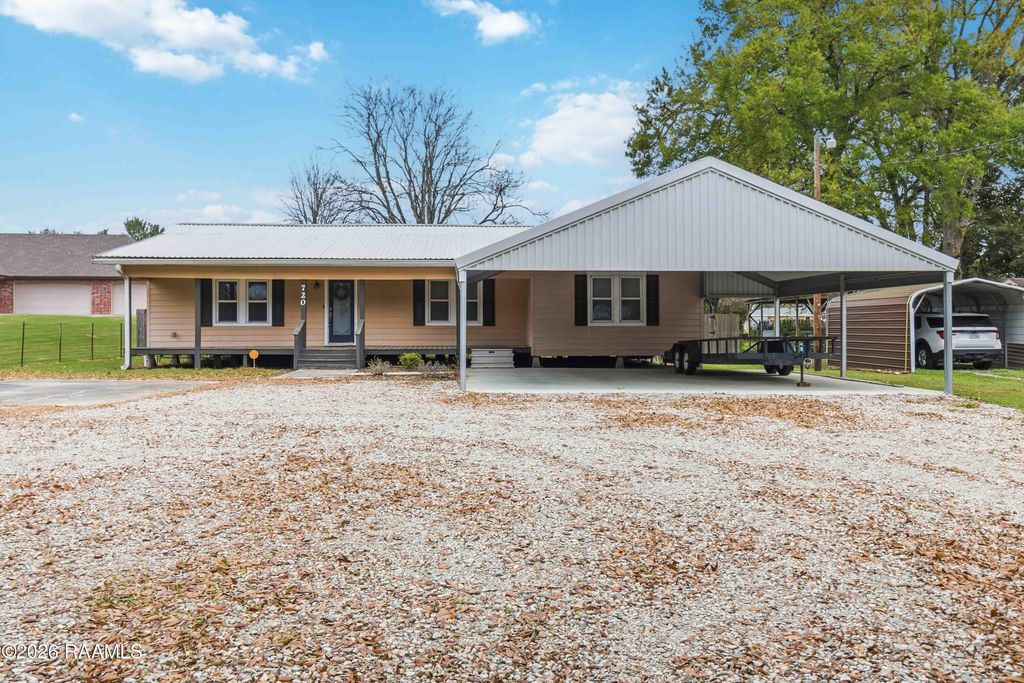 720 W Lastie Street, Erath, LA 70533