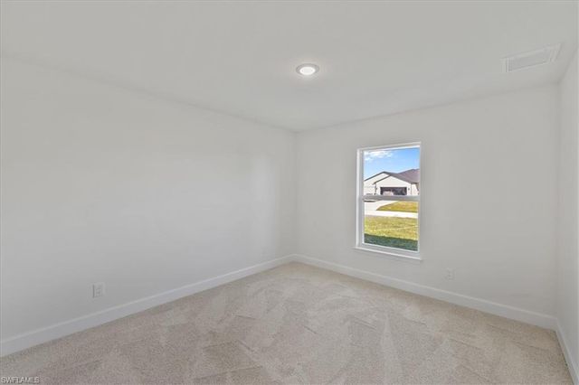 1010 NW 8th PL, Cape Coral, FL 33993