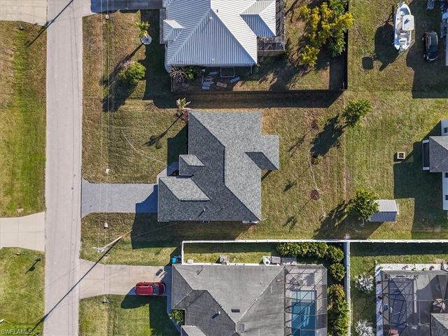 1010 NW 8th PL, Cape Coral, FL 33993